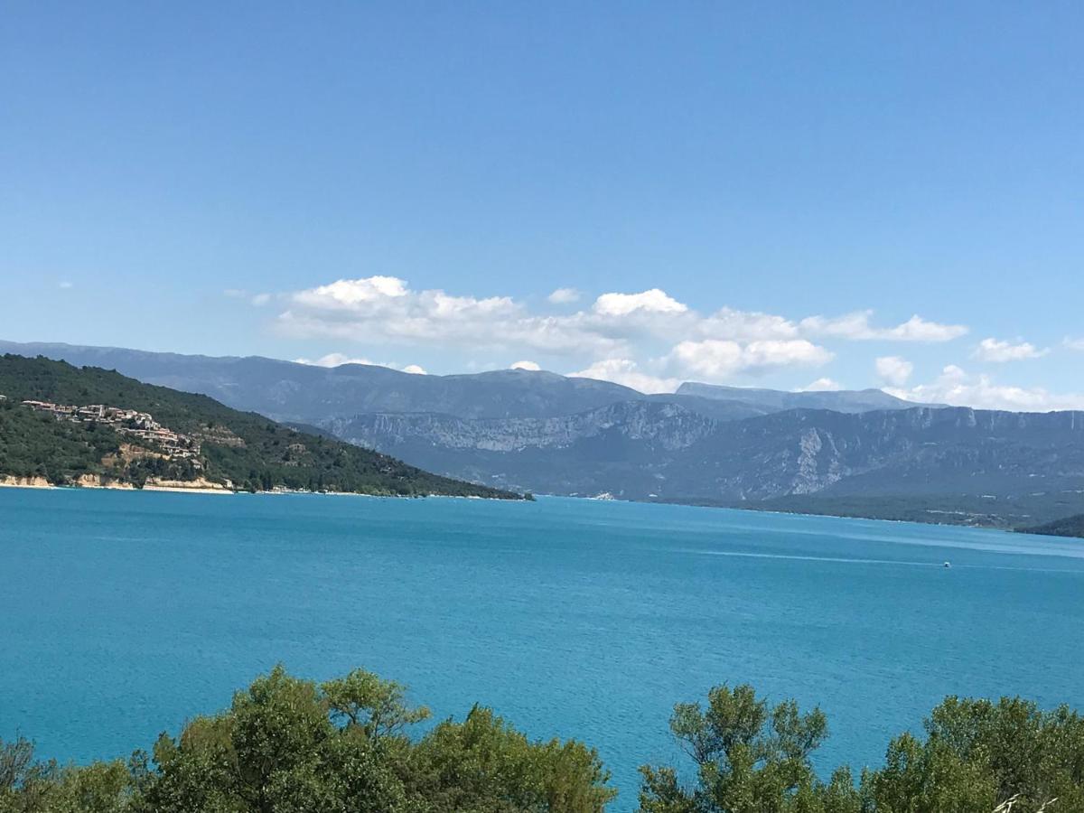 Chez Amali - Stielvolle Ferienwohnung In Der Provence Mit Terrasse Brignoles Dış mekan fotoğraf